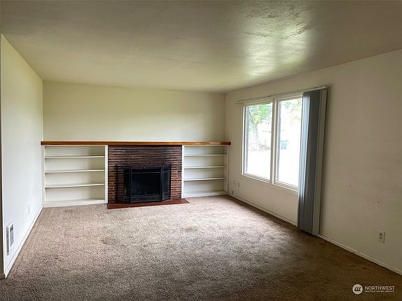 4th image of 5704 108th Street Ct SW