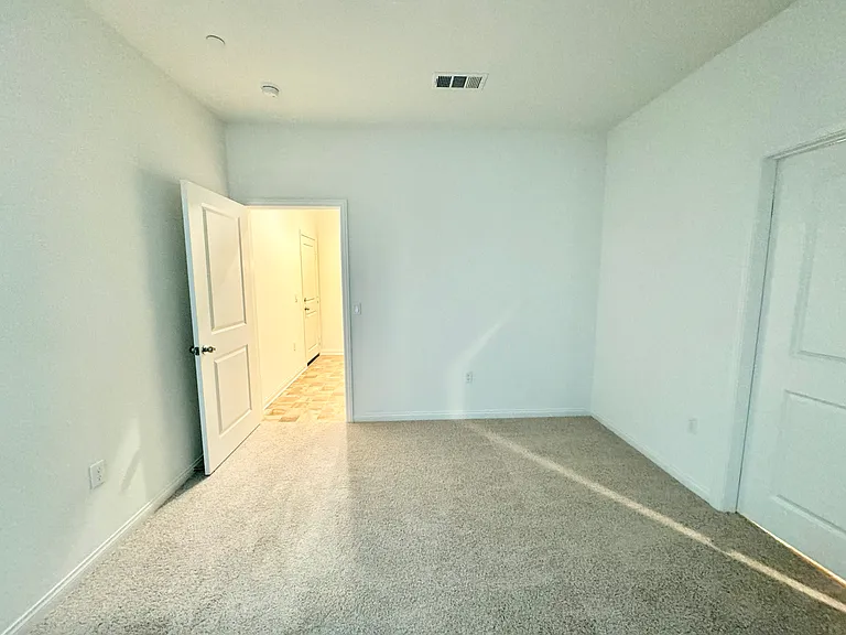 8526 Anthony St — Photo 19