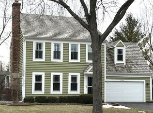 4586 Covenant Ct, Gurnee, IL 60031