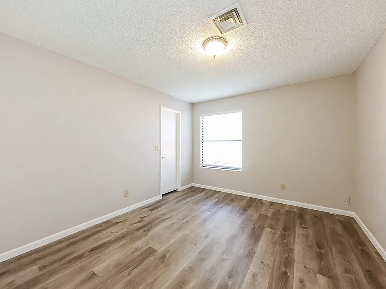 7127 W Morrow Dr — Photo 15