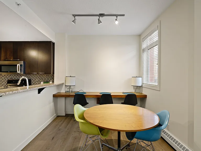 333 22nd Ave SW #106 — Photo 12