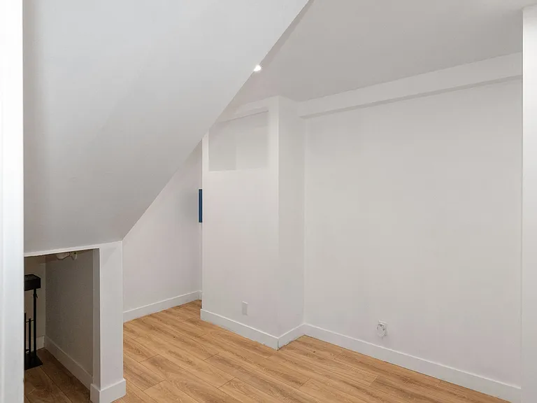 5035 Escobedo Dr #1 — Photo 30