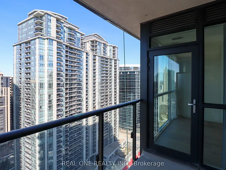 4955 Yonge St #2316 — Photo 22