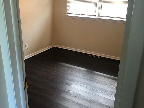 3rd image of 3266 7th St APT 4