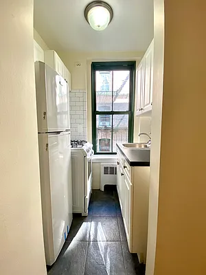 Rented by City & Suburban | media 2