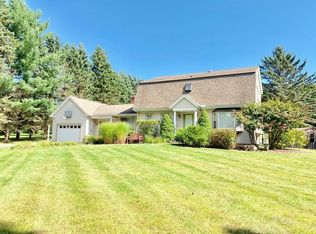 388 Middle St, Amherst, MA 01002