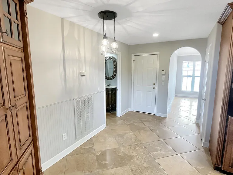 8270 Double Eagle Ct — Photo 13