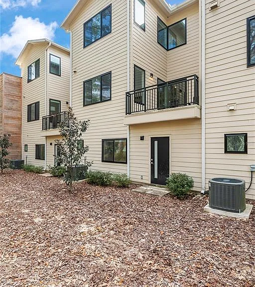 2601 SW Williston Rd #106 — Photo 79