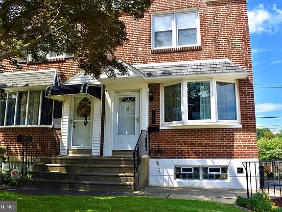 2nd image of 7642 Burholme Ave