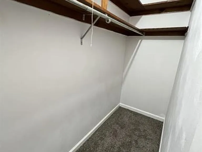 1802 Myers Ave — Photo 6