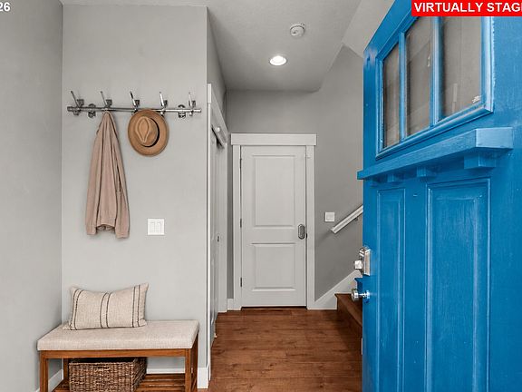 4th image of 8280 N Burrage Ave