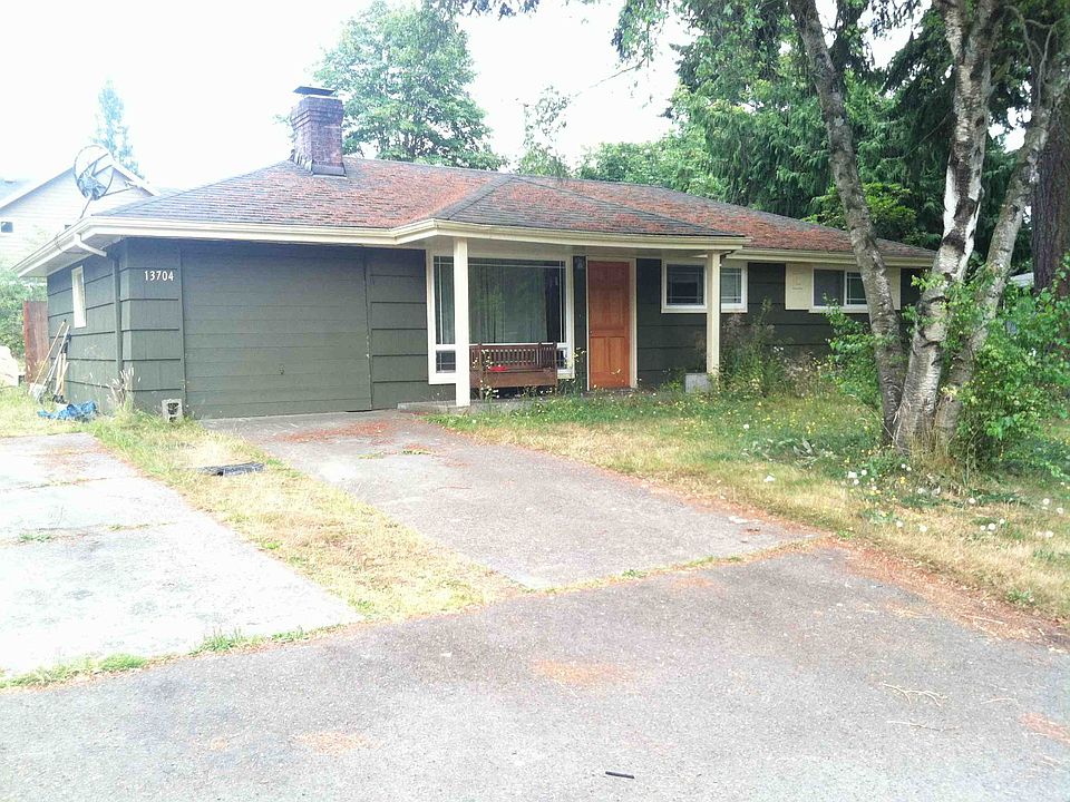 1st image of 13704 30th Ave NE