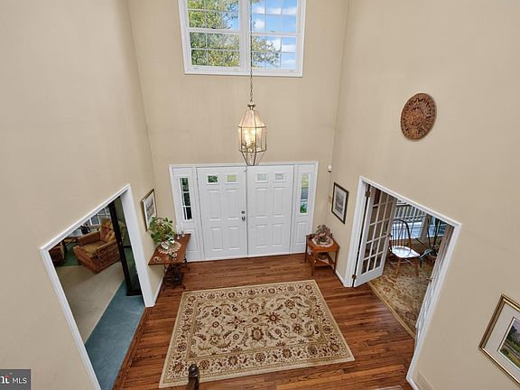 5th image of 1215 Jarvis Ln