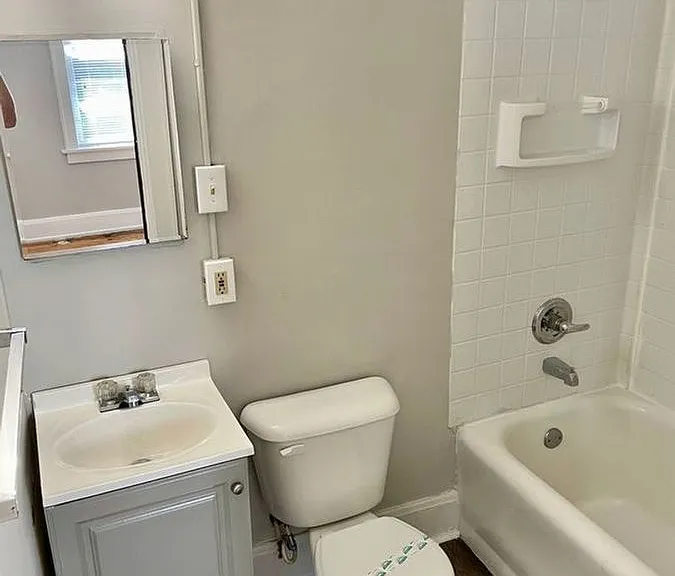 261 Lyndhurst Pl #208 — Photo 9