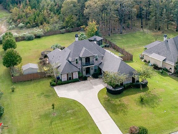 3rd image of 2824 Falmoth Dr