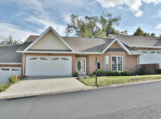 2424 NW Pine Marten Way, Knoxville, TN 37909