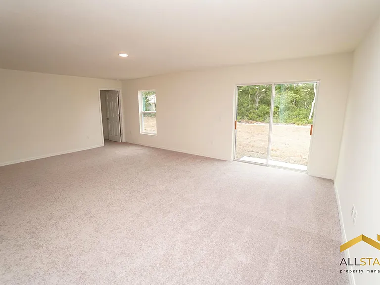 15932 SW 34th Court Rd — Photo 3