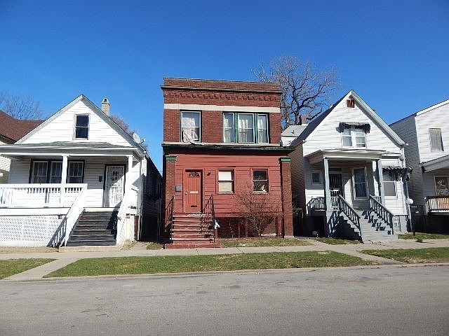 2nd image of 7311 S Peoria St
