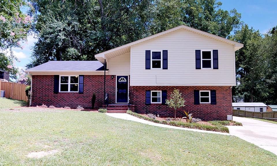 1st image of 4434 Branchwood Dr