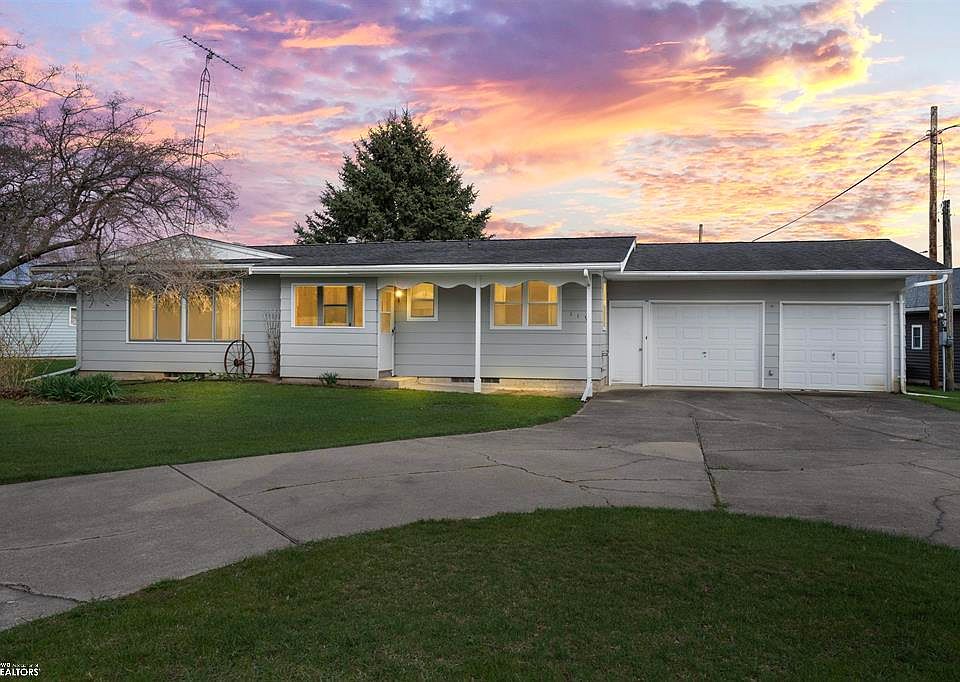 119 Butler St, Ackley, IA 50601 Zillow