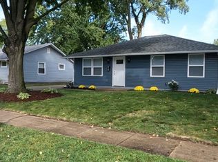 3201 Salem Dr, South Bend, IN 46615