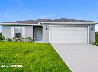 2919 5th St SW, Lehigh Acres, FL 33976