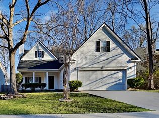 111 Fairbury Dr, Goose Creek, SC 29445