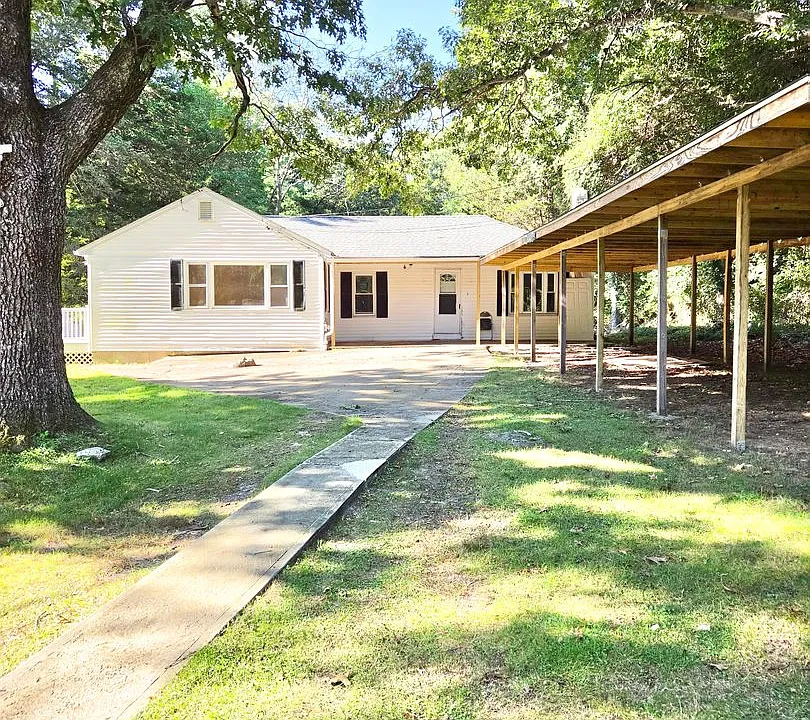 204 S Pierce Rd