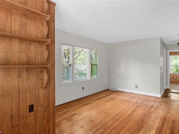 5th image of 2929 Stockton St