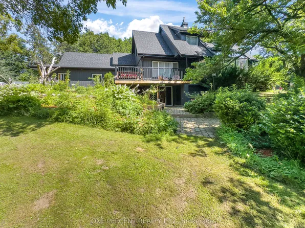 203 Bullis Rd, Brighton, ON K0K 1H0