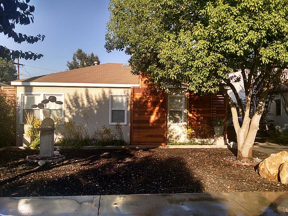 3rd image of 4852 N Tilden Ave