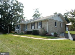 9616 Hansonville Rd, Frederick, MD 21702