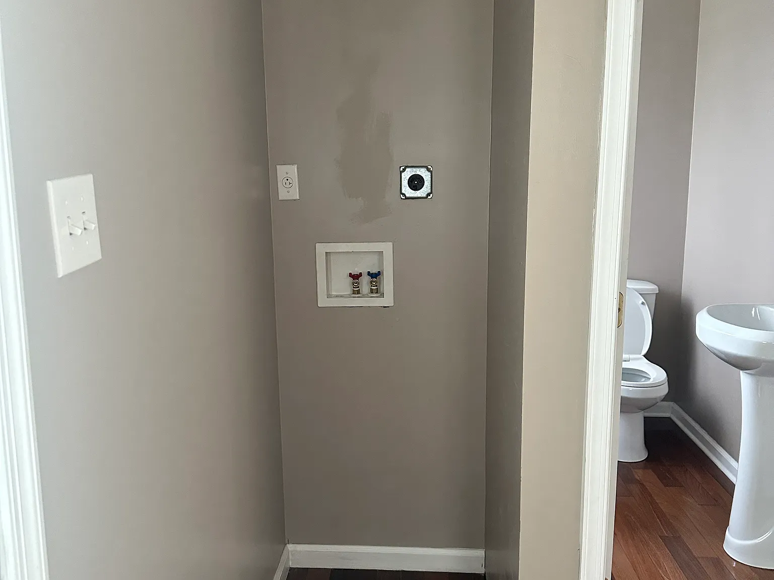3 bed, 1410 sqft, $1,850 — Photo 2