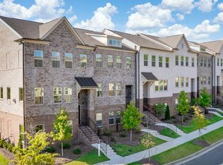 301 Commons Ave, Woodstock, GA 30188