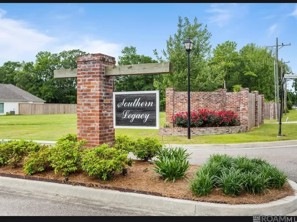 1146 Southern Living Ln, Denham Springs, LA 70726