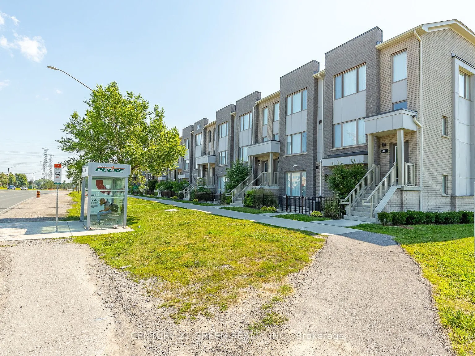 3 bed, $2,990 — Photo 3
