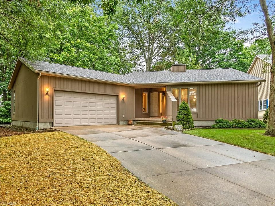 1st image of 205 Indian Park Dr