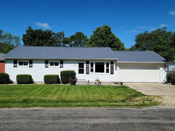 116 S Williams St, Williamsville, IL 62693