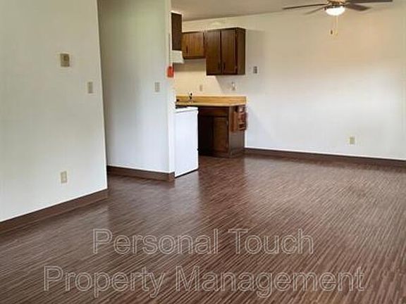 2nd image of 212 9th Ave S #4
