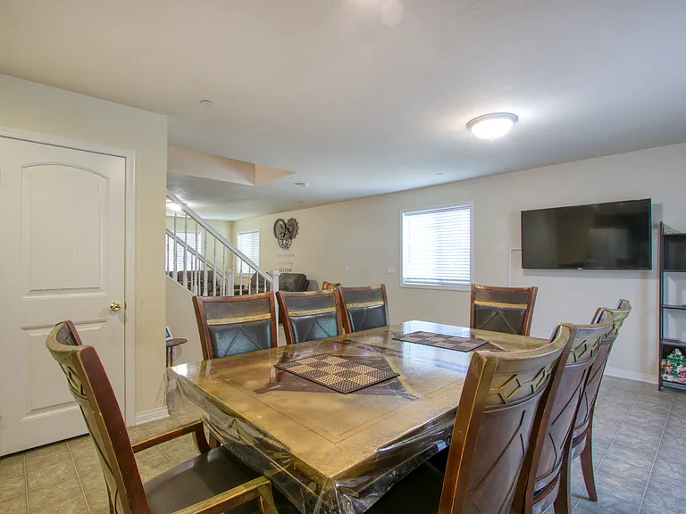 142 Diego Rd — Photo 9