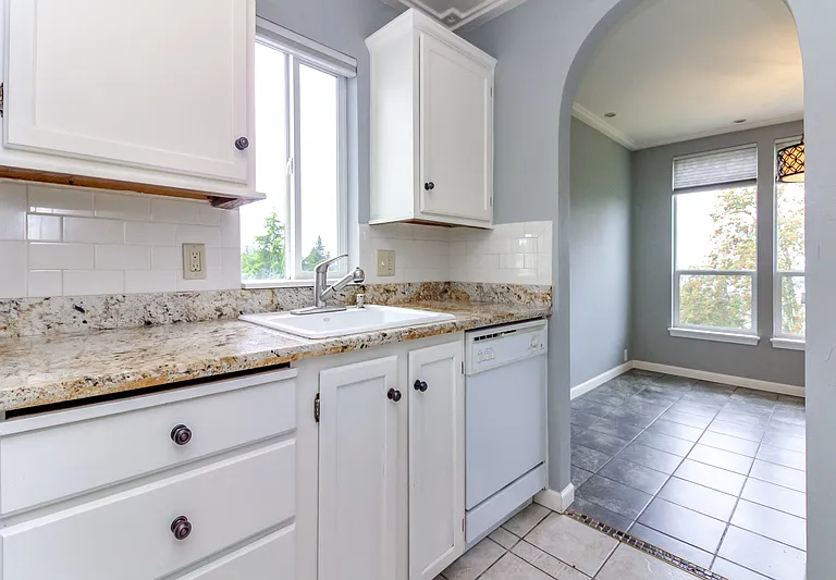 625 N Jackson Ave #B42 — Photo 20