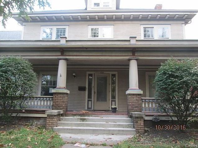 2nd image of 124 S Perry St