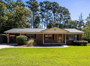 105 Pinewood St, Walterboro, SC 29488