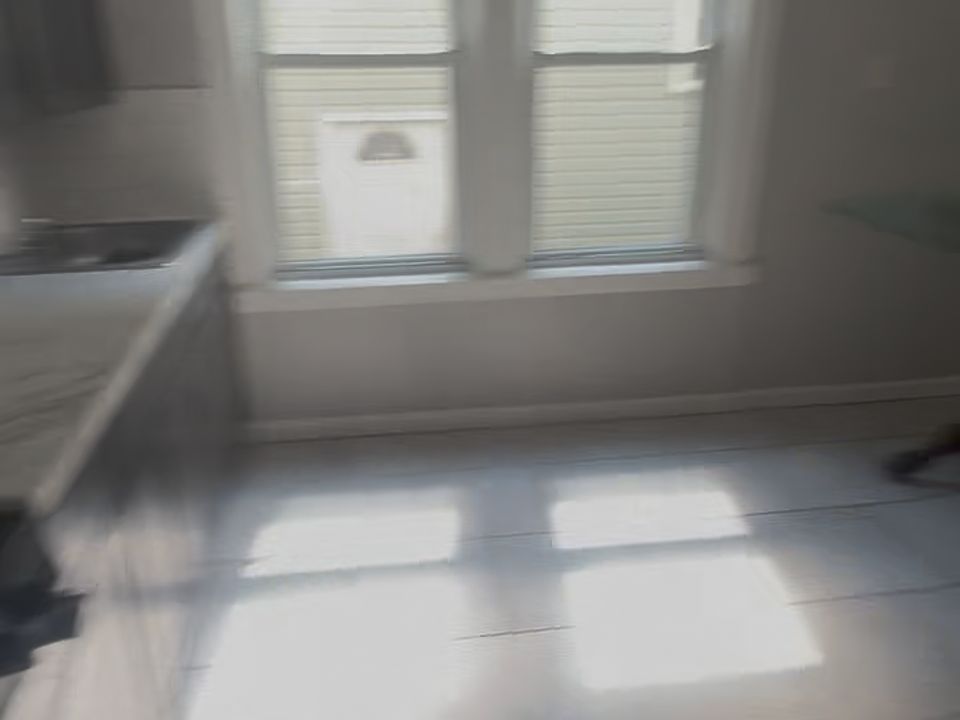 1st image of 272 Clinton Pl #1