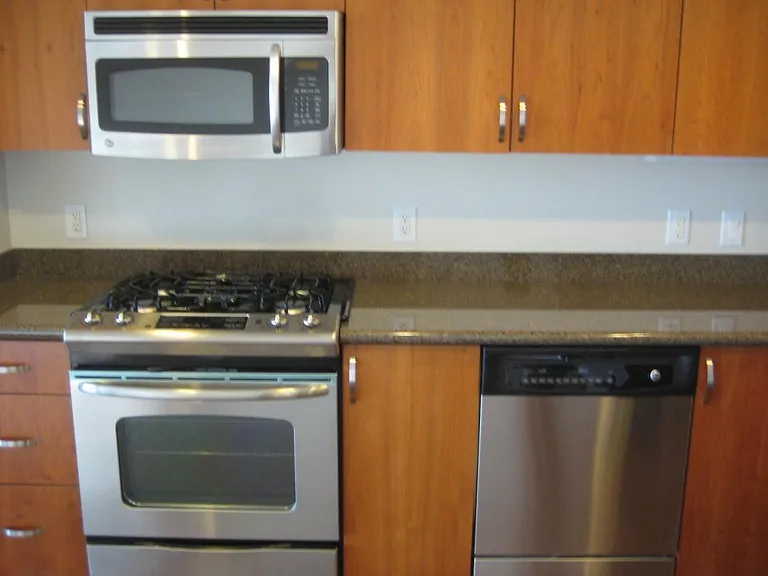 1551 4th Ave #708 — Photo 9