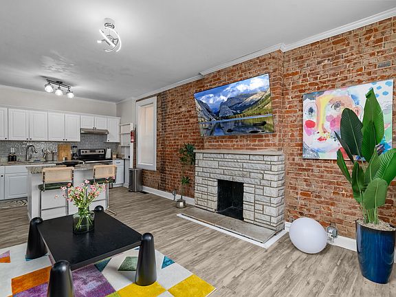 4th image of 3009 Utah St #A