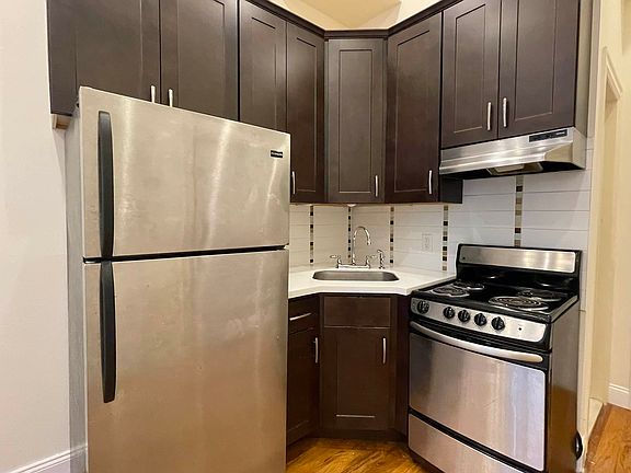 4th image of 118 W 127th St APT 3