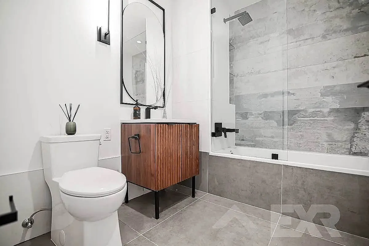 957 Atlantic Avenue — Photo 3