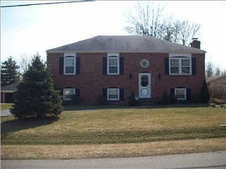 5th image of 9211 Wooddale Dr