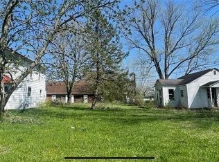 2197 S Salem Warren Rd, North Jackson, OH 44451